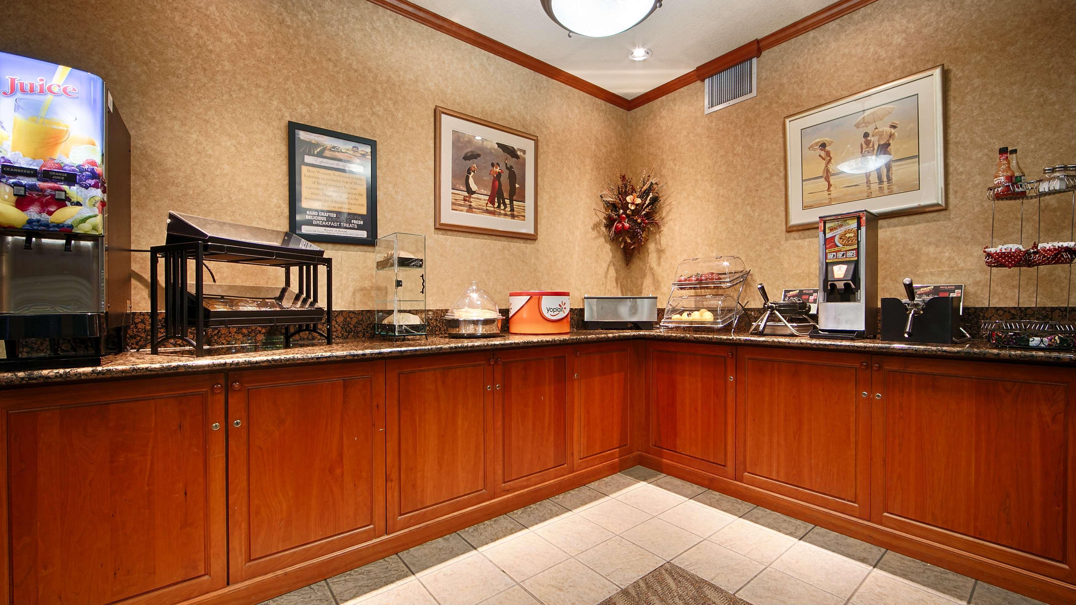 Best Western Plus Northwind Inn & Suites Tigard Exterior foto